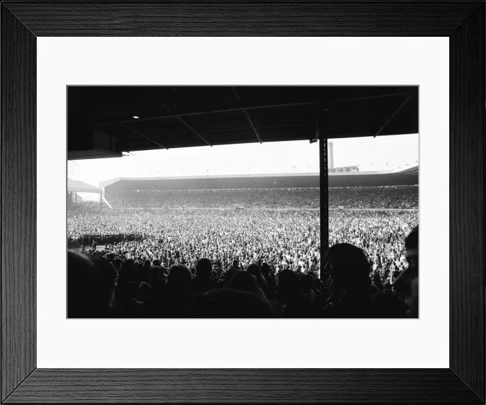 Framed Print : Manchester United 4-0 Blackpool, Division Two League match at Old Trafford, Manchester Framed Print : Manchester United 4-0 Blackpool, Division Two League match at Old Trafford, Manchester