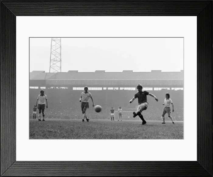 Framed Print : Manchester United 4-0 Blackpool, Division Two League match at Old Trafford, Manchester Framed Print : Manchester United 4-0 Blackpool, Division Two League match at Old Trafford, Manchester