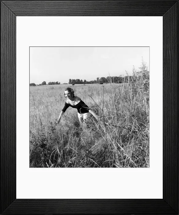 Framed Print : 22 year old Paula Haworth, of London, has recently been married Framed Print : 22 year old Paula Haworth, of London, has recently been married