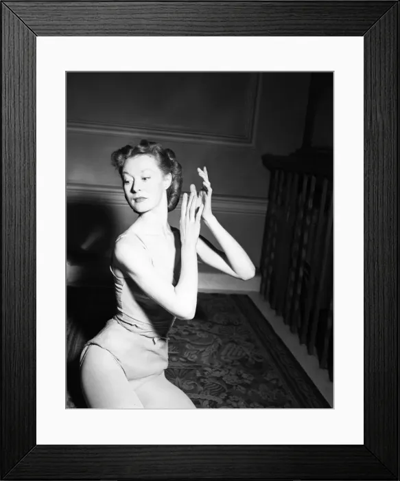 Framed Print : Moira Shearer, Lady Kennedy, ballet dancer and actress, pictured rehearsing at the Royal Framed Print : Moira Shearer, Lady Kennedy, ballet dancer and actress, pictured rehearsing at the Royal