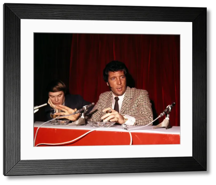 Framed Print : Tom Jones - Pop Star at a press conference / interview Daily Mirror Framed Print : Tom Jones - Pop Star at a press conference / interview Daily Mirror