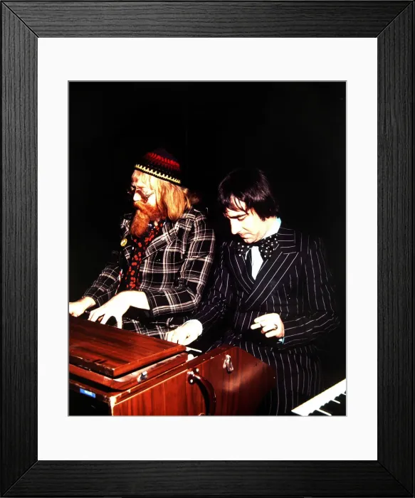 Framed Print : Keith Moon - Pop Star Viv Stanshall Pop Festival 06  /  02  /  1973