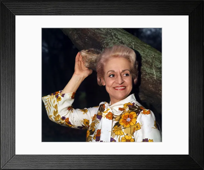 Framed Print : Carmen Silvera Actress - 1974 Daily Mirror Tony Smith Framed Print : Carmen Silvera Actress - 1974 Daily Mirror Tony Smith