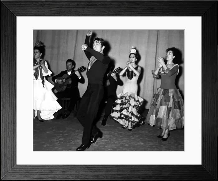 Framed Print : Spanish Dance Company at the The Theatre Royal, Drury Lane. February 1964 Framed Print : Spanish Dance Company at the The Theatre Royal, Drury Lane. February 1964
