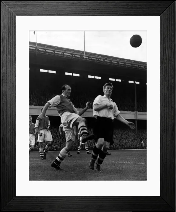 Framed Print : Wally Barnes Football Player of Arsenal - in action against Burnley