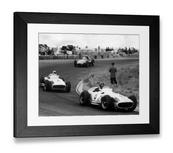 Framed Print : Juan Manuel Fangio - Racing driver in action on the circuit of Zandvoort
