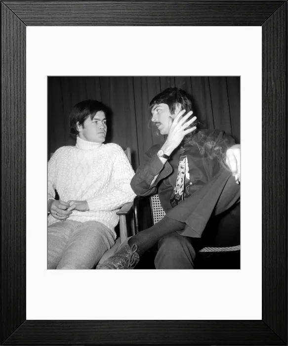Framed Print : Mickey Dolenz and Paul McCartney - smoking 09 / 02 / 1967 X1205 Framed Print : Mickey Dolenz and Paul McCartney - smoking 09 / 02 / 1967 X1205