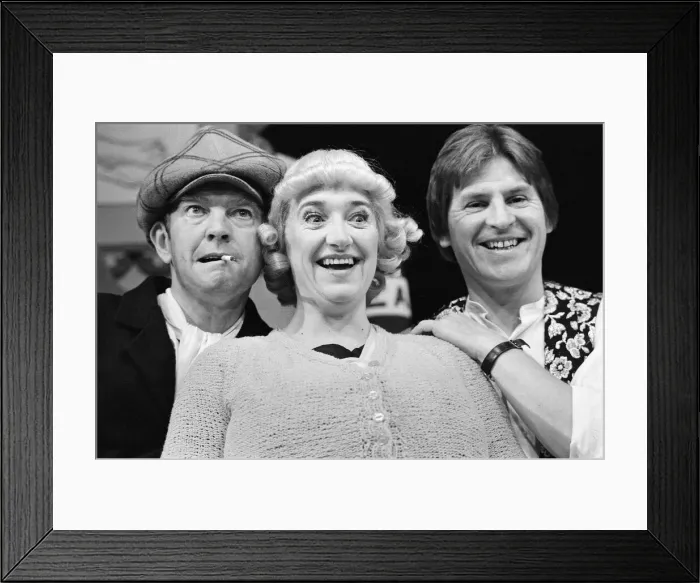 Framed Print : Photocall for Andy Capp The Musical at the Aldwych Theatre Framed Print : Photocall for Andy Capp The Musical at the Aldwych Theatre