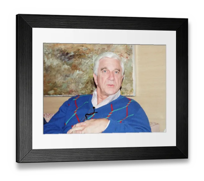 Framed Print : Leslie Nielsen, Canadian actor and comedian, pictured Thursday 24th May 1990