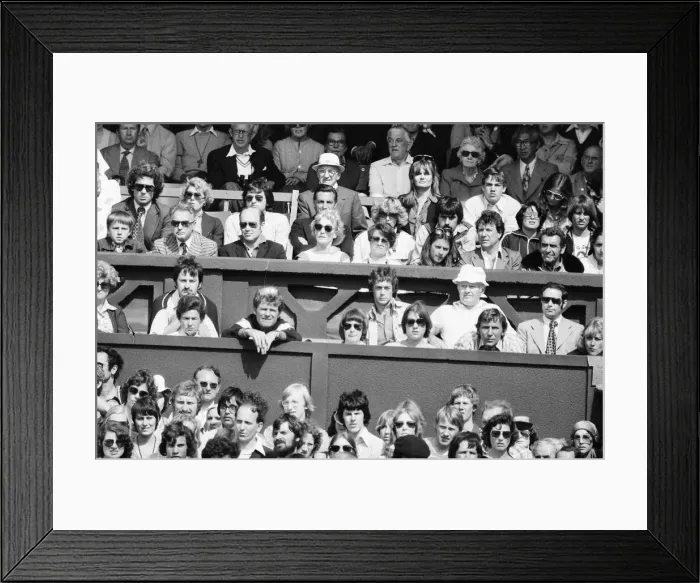 Framed Print : Jimmy Connors v John McEnroe, Wimbledon Mens Semi Final, Thursday 30th June 1977 Framed Print : Jimmy Connors v John McEnroe, Wimbledon Mens Semi Final, Thursday 30th June 1977