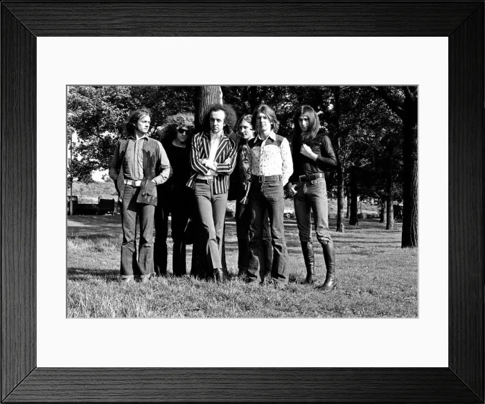 Framed Print : Mott the Hoople pop group, band members are Verden Allen, Buffin (Dale Griffin) Framed Print : Mott the Hoople pop group, band members are Verden Allen, Buffin (Dale Griffin)