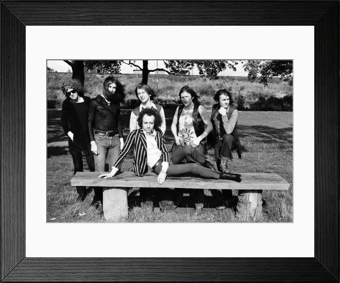 Framed Print : Mott the Hoople pop group, band members are Verden Allen, Buffin (Dale Griffin) Framed Print : Mott the Hoople pop group, band members are Verden Allen, Buffin (Dale Griffin)