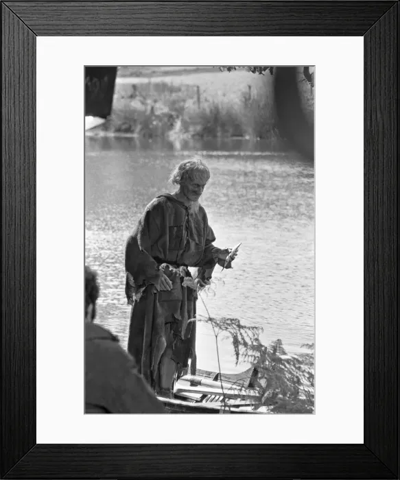 Framed Print : Geoffrey Bayldon seen here on location, filming the children Framed Print : Geoffrey Bayldon seen here on location, filming the children