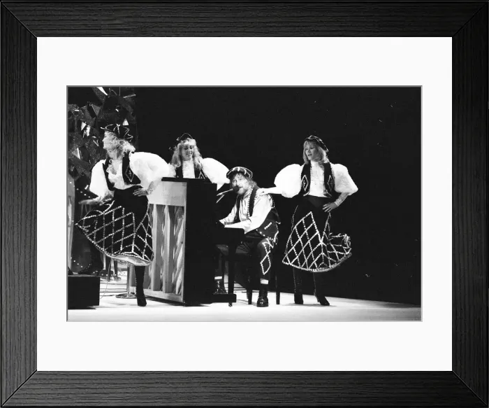 Framed Print : Benny Hills World Tour : New York, one hour special