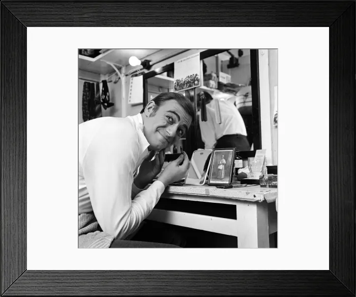 Framed Print : Comedian Roy Hudd who is appearing the Floral Hall, Scarborough Framed Print : Comedian Roy Hudd who is appearing the Floral Hall, Scarborough