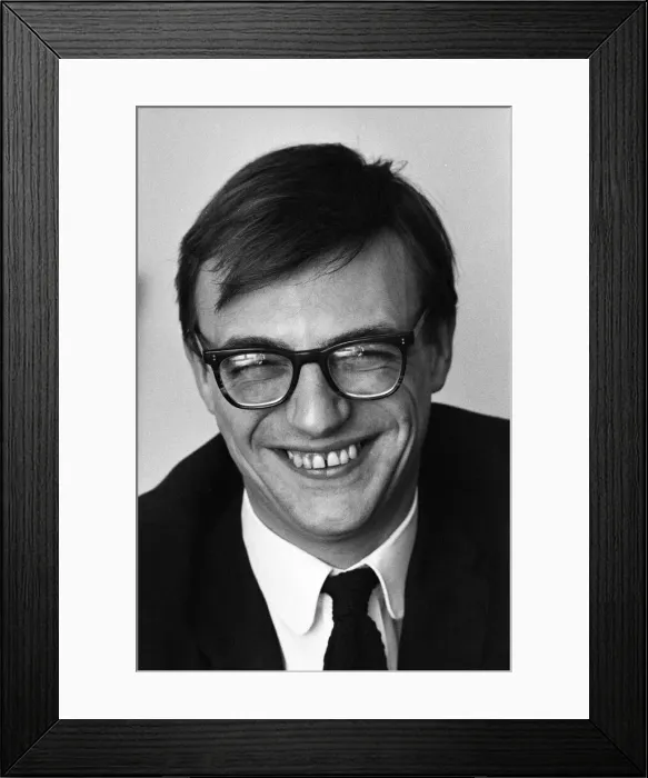 Framed Print : Comedian Roy Hudd. 5th April 1965 Framed Print : Comedian Roy Hudd. 5th April 1965