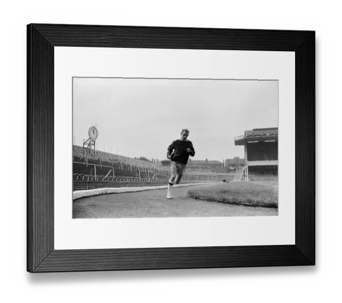 Framed Print : George Eastham, who completed a move from Arsenal to Stoke City Football Club in Framed Print : George Eastham, who completed a move from Arsenal to Stoke City Football Club in