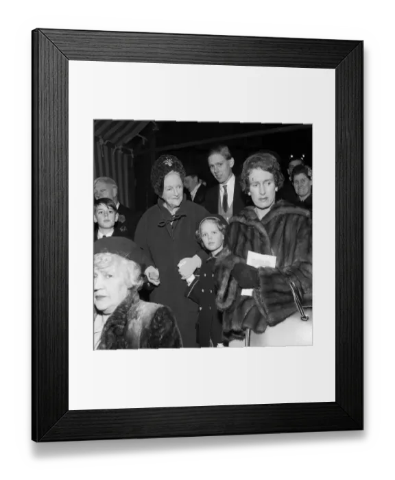 Framed Print : Lady Churchill and Emma Soames at the wedding of Richard Rhys and Lucy Rothenstein. 1959