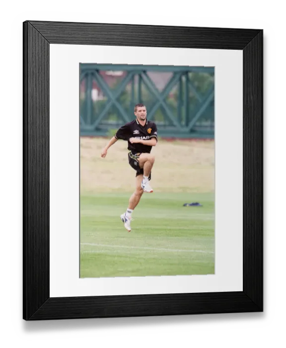 Framed Print : Manchester United in pre season training at the Cliff. (Picture