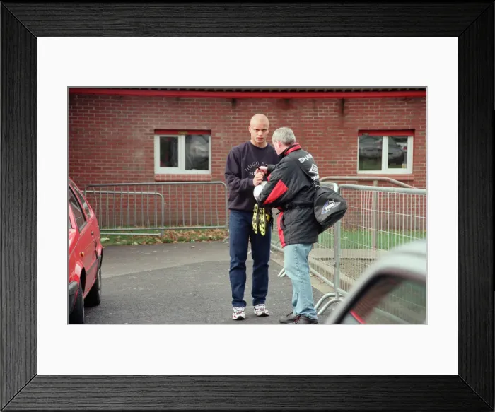 Framed Print : Wes Brown of Manchester United. 3rd November 1998 Framed Print : Wes Brown of Manchester United. 3rd November 1998