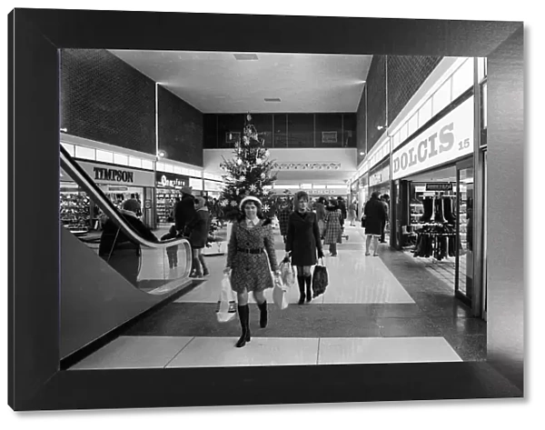 Cleveland Centre during the Christmas period. Middlesbrough, North Yorkshire, 1972