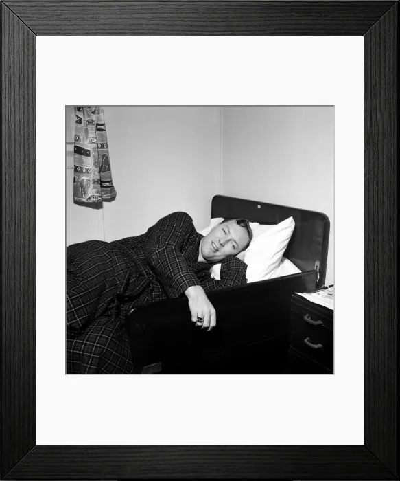 Framed Print : Bill Haley on his first visit to England which was largely sponsored by the Daily Mirror Framed Print : Bill Haley on his first visit to England which was largely sponsored by the Daily Mirror