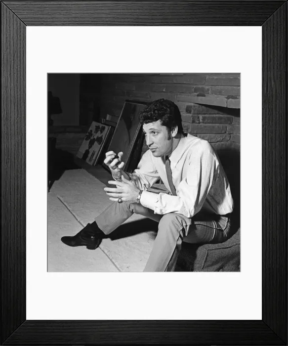 Framed Print : Singer Tom Jones, Friday 2nd December 1966 Framed Print : Singer Tom Jones, Friday 2nd December 1966