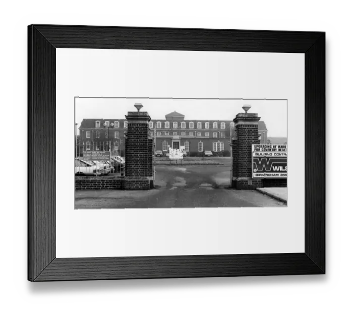 Framed Print : An exterior view of Whitley Hospital, Coventry, West Midlands. 27th February 1985