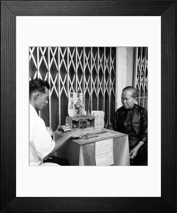 Framed Print : Scenes in Chinatown, Singapore. 6th February 1962 Framed Print : Scenes in Chinatown, Singapore. 6th February 1962