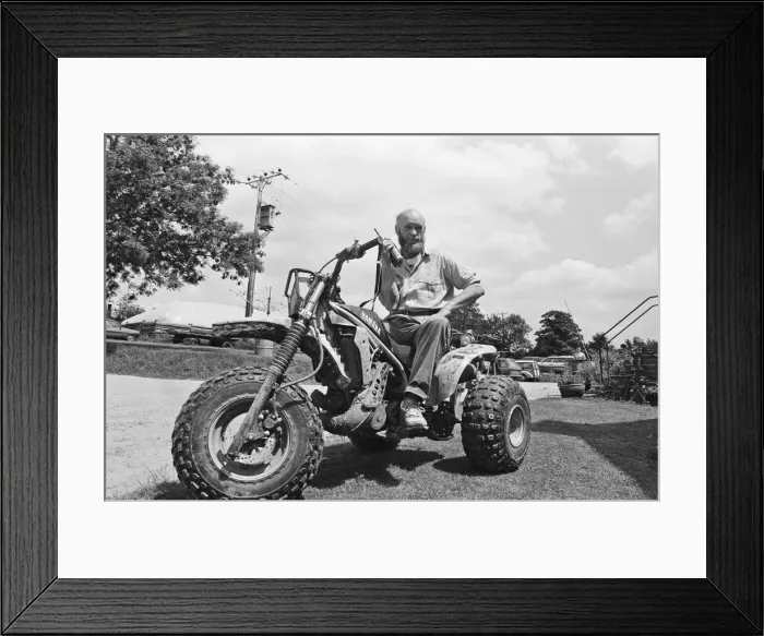 Framed Print : Michael Eavis, Dairy farmer and owner of Worthy Farm, Pilton Framed Print : Michael Eavis, Dairy farmer and owner of Worthy Farm, Pilton