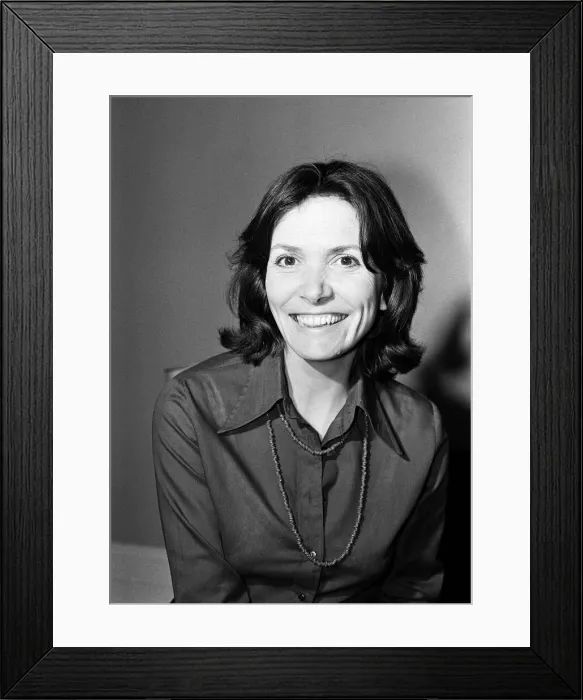 Framed Print : Journalist and presenter Joan Bakewell. 15th June 1977 Framed Print : Journalist and presenter Joan Bakewell. 15th June 1977