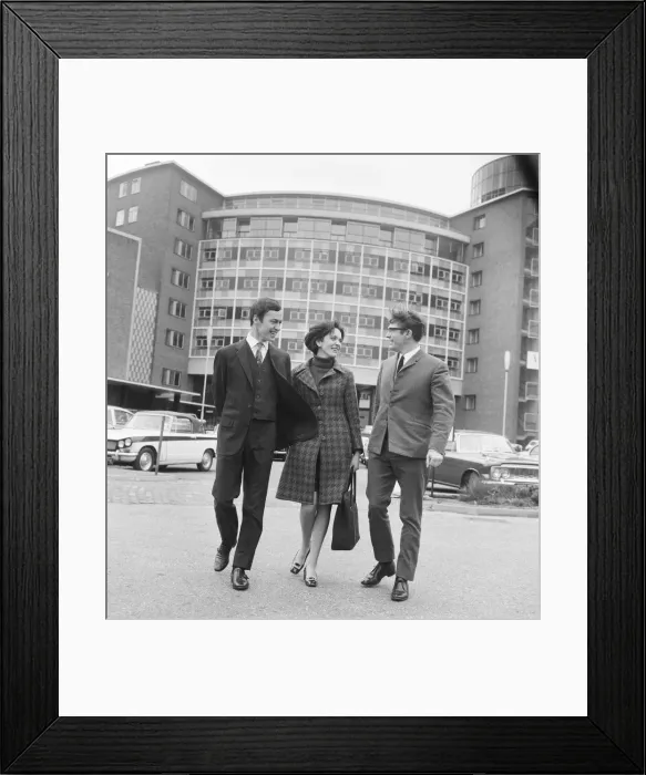 Framed Print : The Late Night Line-Up'team at the BBCs White City TV Centre Framed Print : The Late Night Line-Up'team at the BBCs White City TV Centre