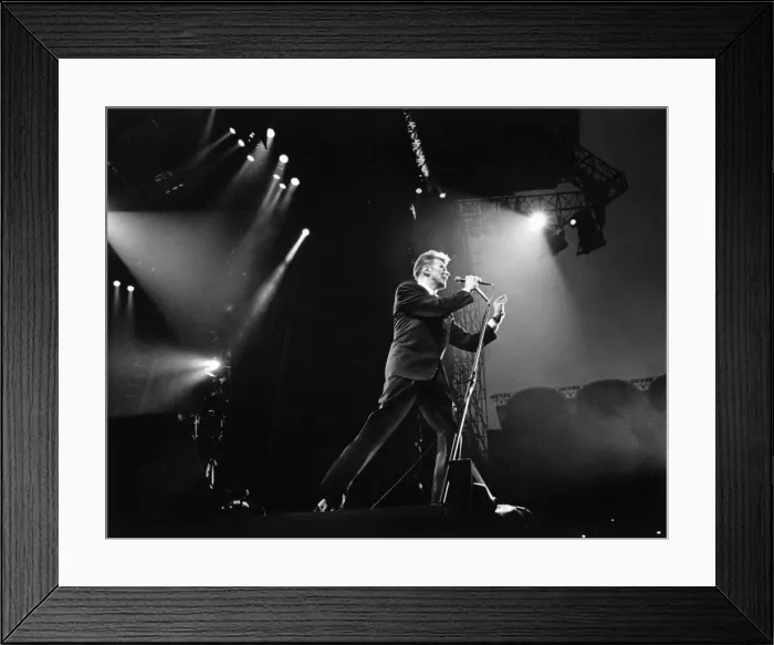 Framed Print : David Bowie performs at Maine Road, Manchester City Football Club Stadium, Manchester Framed Print : David Bowie performs at Maine Road, Manchester City Football Club Stadium, Manchester