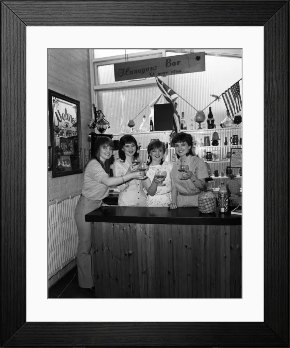 Framed Print : The Nolan sisters at home. 8th May 1981 Framed Print : The Nolan sisters at home. 8th May 1981