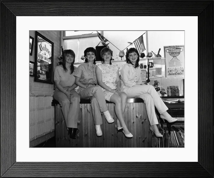 Framed Print : The Nolan sisters at home. 8th May 1981 Framed Print : The Nolan sisters at home. 8th May 1981
