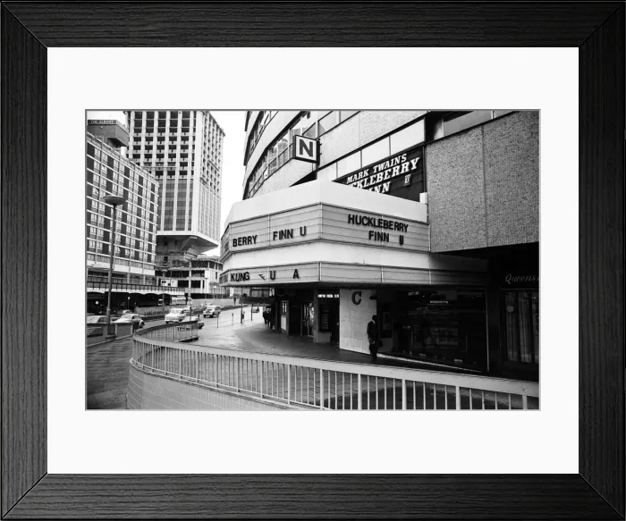 Framed Print : Cinemas in Birmingham. 31st July 1974 Framed Print : Cinemas in Birmingham. 31st July 1974
