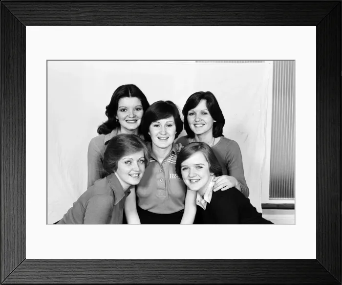 Framed Print : The Nolan sisters, Anne, Denise, Maureen, Linda and Bernadette. 16th May 1977 Framed Print : The Nolan sisters, Anne, Denise, Maureen, Linda and Bernadette. 16th May 1977