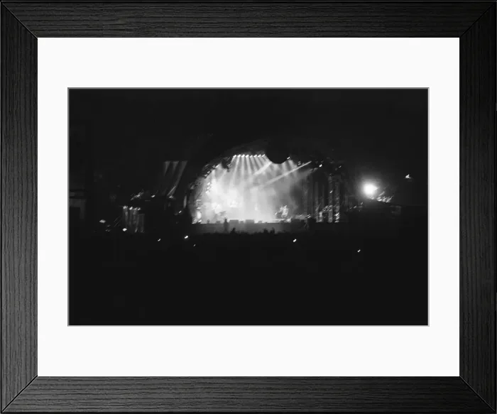 Framed Print : Glastonbury Festival 1994. General scenes. The festival took Framed Print : Glastonbury Festival 1994. General scenes. The festival took