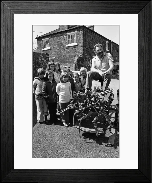Framed Print : David Bellamy at Leisure Farm, Teesside. 1977