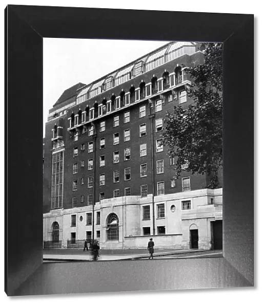 The London Clinic in Marylebone Road, London. September 1932
