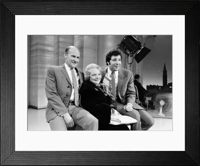 Framed Print : Two very important visitors to ATV studios at Elstree this afternoon were Mr Framed Print : Two very important visitors to ATV studios at Elstree this afternoon were Mr