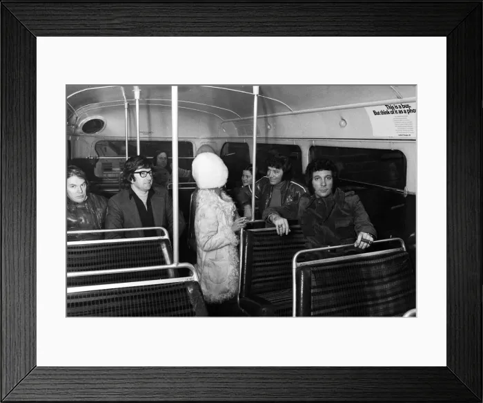 Framed Print : Singer Tom Jones filming a TV special today called The London Bridge Special Framed Print : Singer Tom Jones filming a TV special today called The London Bridge Special