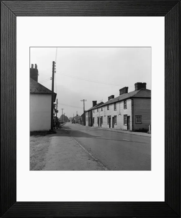 Framed Print : Views in the Essex village of Latchingdon. 4th September 1958 Framed Print : Views in the Essex village of Latchingdon. 4th September 1958