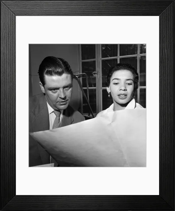 Framed Print : Shirley Bassey rehearsing for ITVs Frankie Howerd Show at ITV rehearsal studios in Framed Print : Shirley Bassey rehearsing for ITVs Frankie Howerd Show at ITV rehearsal studios in