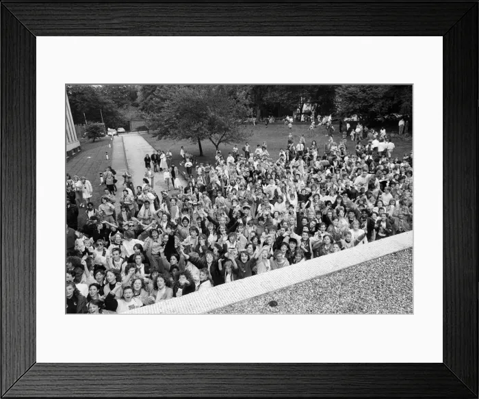 Framed Print : Bros at BBCs Pebble Mill Studios, Edgbaston, to launch Radio Ones new frequency Framed Print : Bros at BBCs Pebble Mill Studios, Edgbaston, to launch Radio Ones new frequency