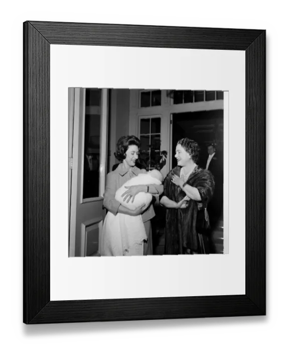 Framed Print : Princess Margaret leaves Clarence House with her mother, Queen Elizabeth The Queen Mother Framed Print : Princess Margaret leaves Clarence House with her mother, Queen Elizabeth The Queen Mother