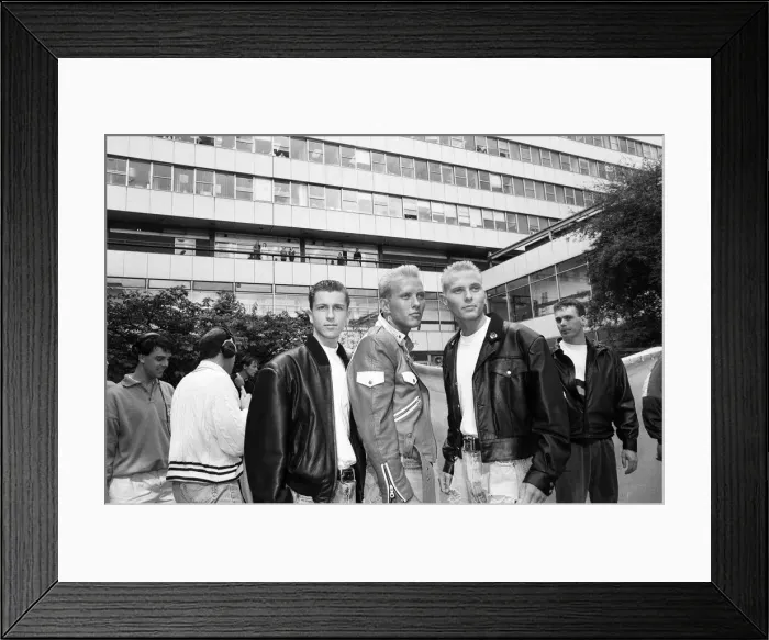 Framed Print : Bros at BBCs Pebble Mill Studios, Edgbaston, to launch Radio Ones new frequency