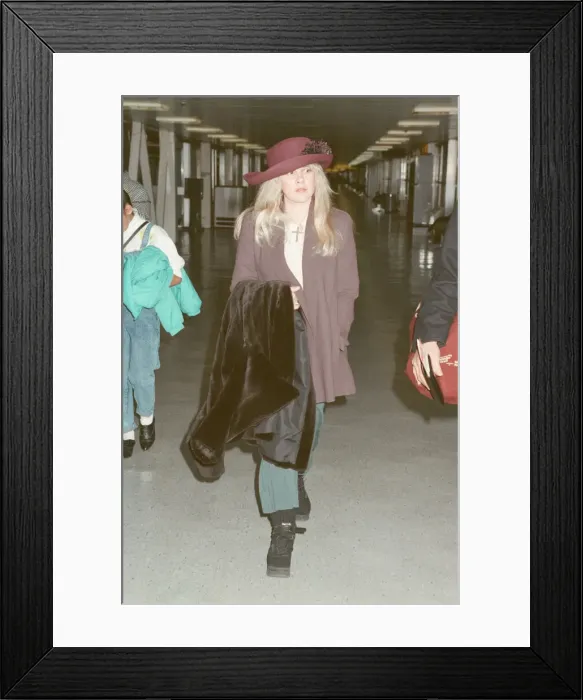 Framed Print : Stevie Nicks, singer, songwriter, solo artist and member of Fleetwood Mac Framed Print : Stevie Nicks, singer, songwriter, solo artist and member of Fleetwood Mac