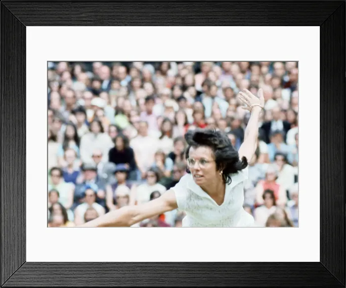 Framed Print : 1972 Wimbledon Championships - Womens Singles. Billie Jean King defeated