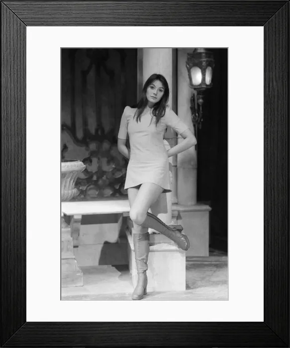 Framed Print : Lesley Anne Down, British actress aged 17 years old, pictured Wednesday 20th October 1971 Framed Print : Lesley Anne Down, British actress aged 17 years old, pictured Wednesday 20th October 1971